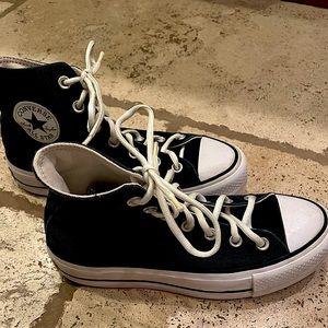 Converse High Black Women’s Size 7